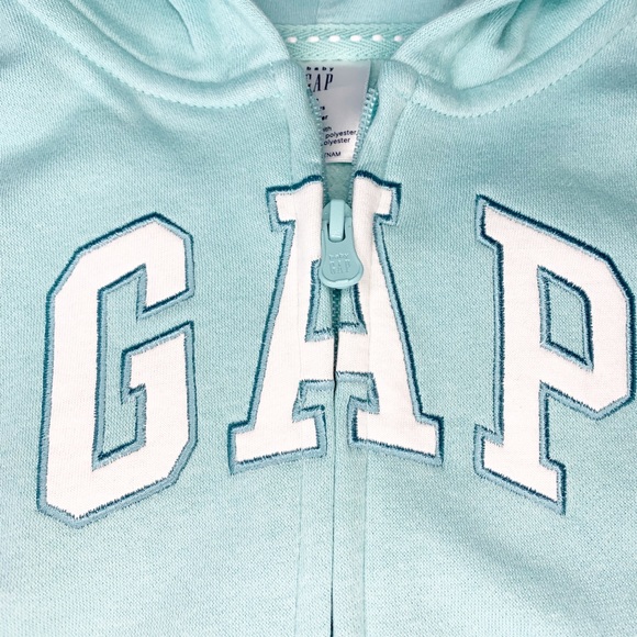 Gap Hooded Sweatshirt Size 2T NWT - Picture 2 of 5